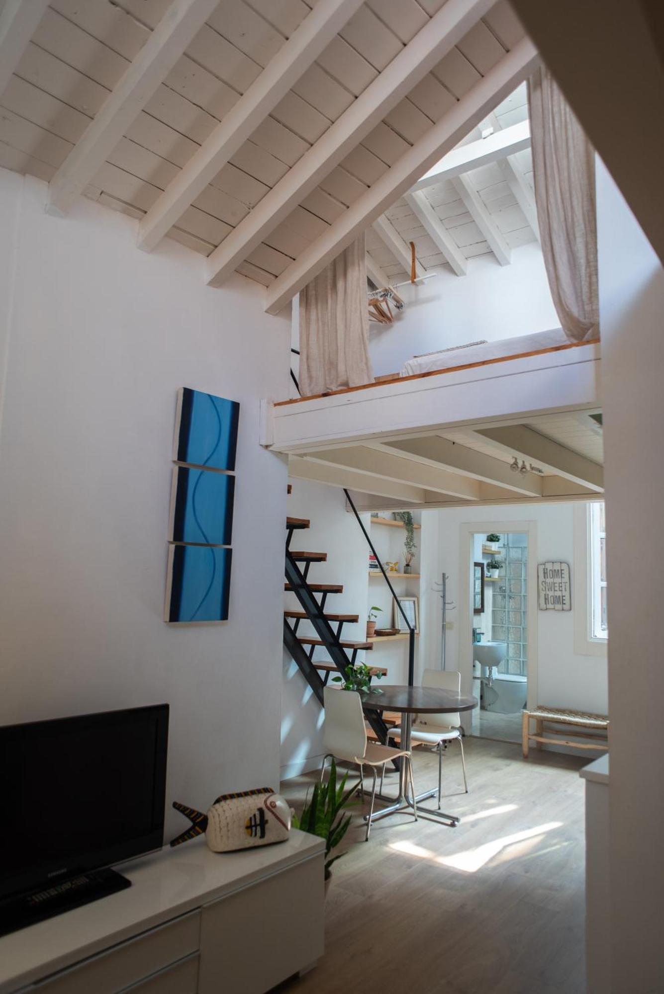 Cozy & Quiet Apartment In The Center Malaga Ngoại thất bức ảnh